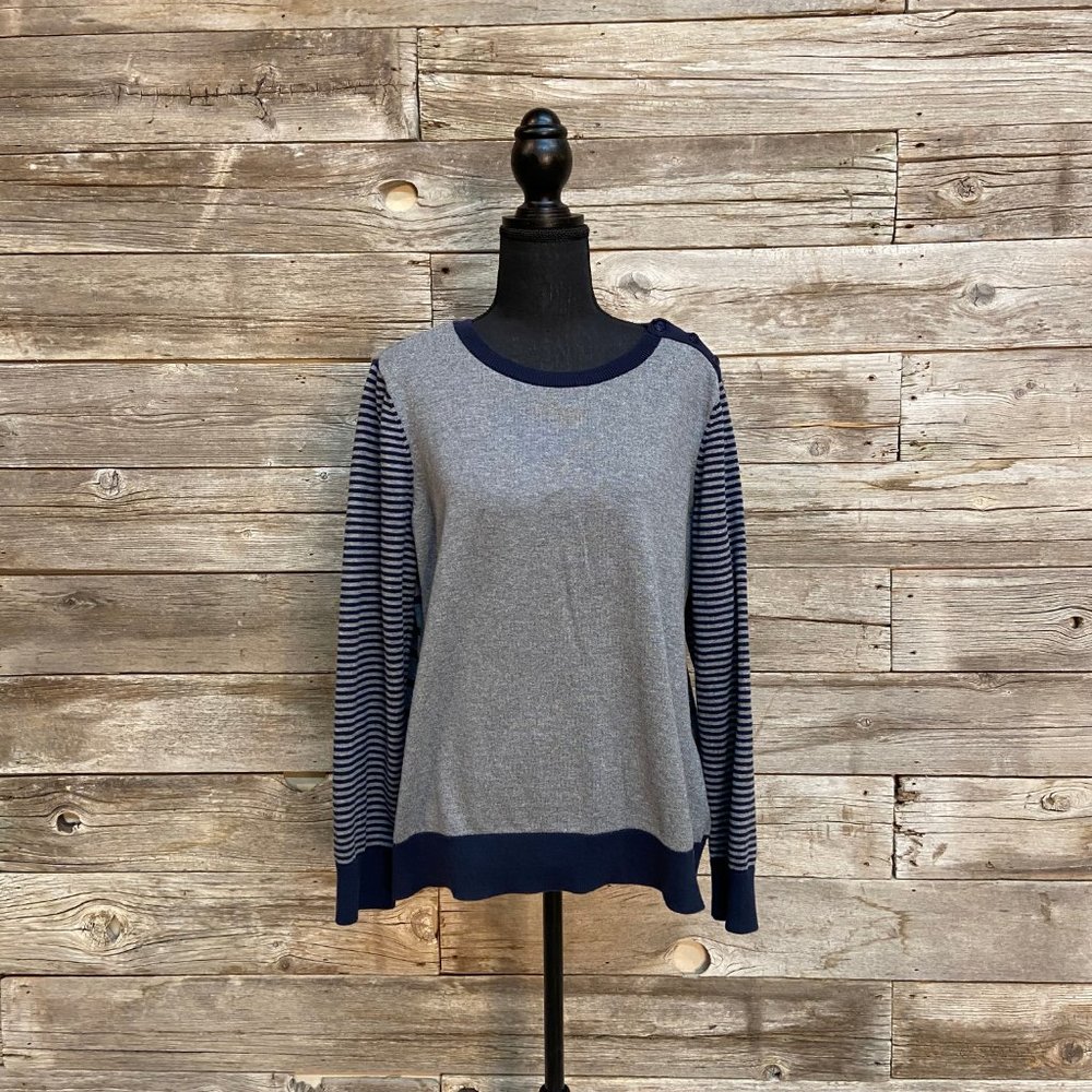 💙Stripped Nautica Sweater💙